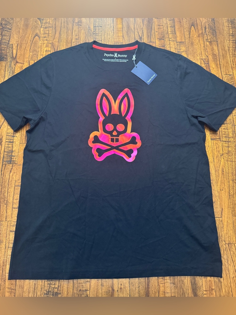 NWT Psycho Bunny Men's Black T-Shirt with Neon Pink-Orange Logo Size 7
